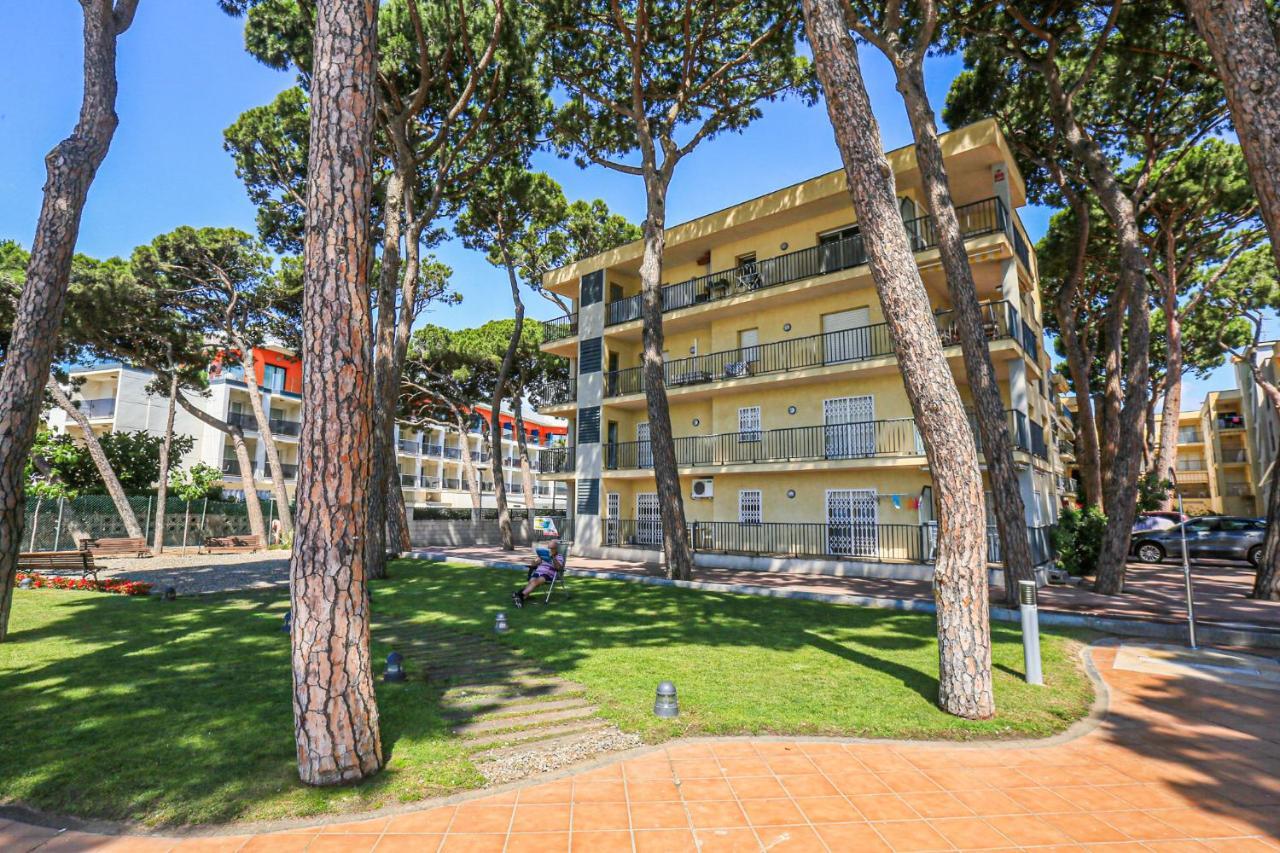 Pins I Mar - Only Families Leilighet Cambrils Eksteriør bilde