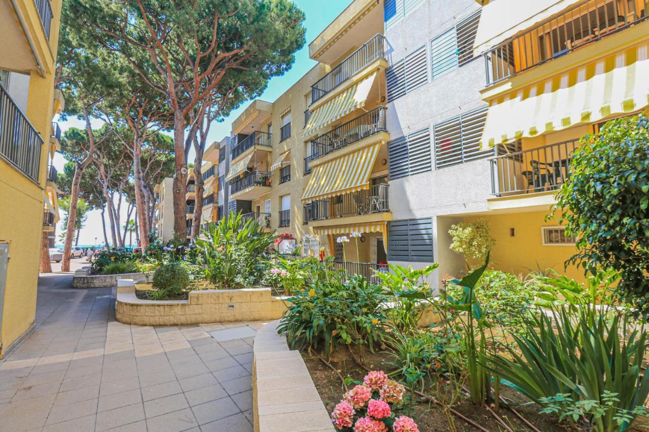 Pins I Mar - Only Families Leilighet Cambrils Eksteriør bilde